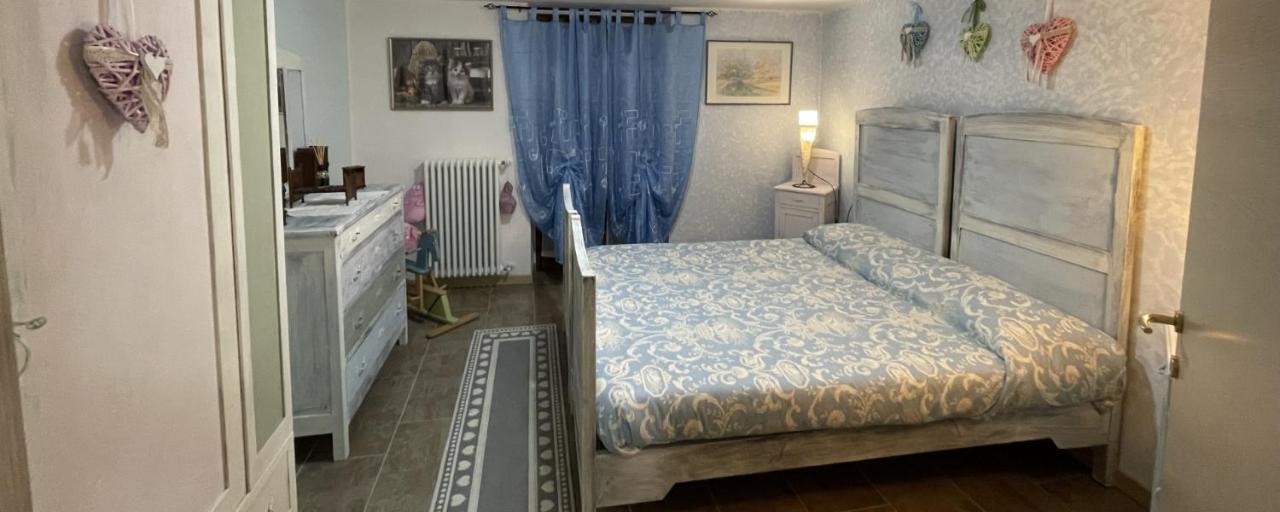 La Casa Di Pucci Nel Borgo Affrescato Di Parlasco Cortenova Exterior foto